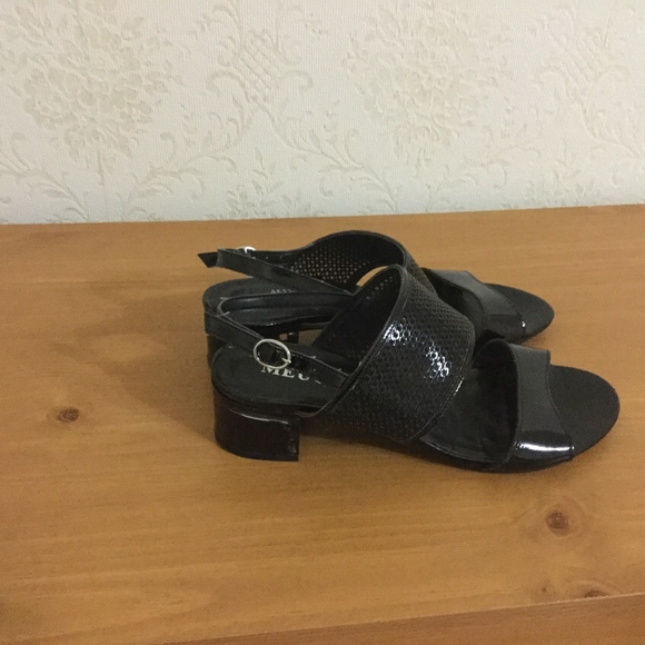 Shoes - Italian leather sandals,low heels